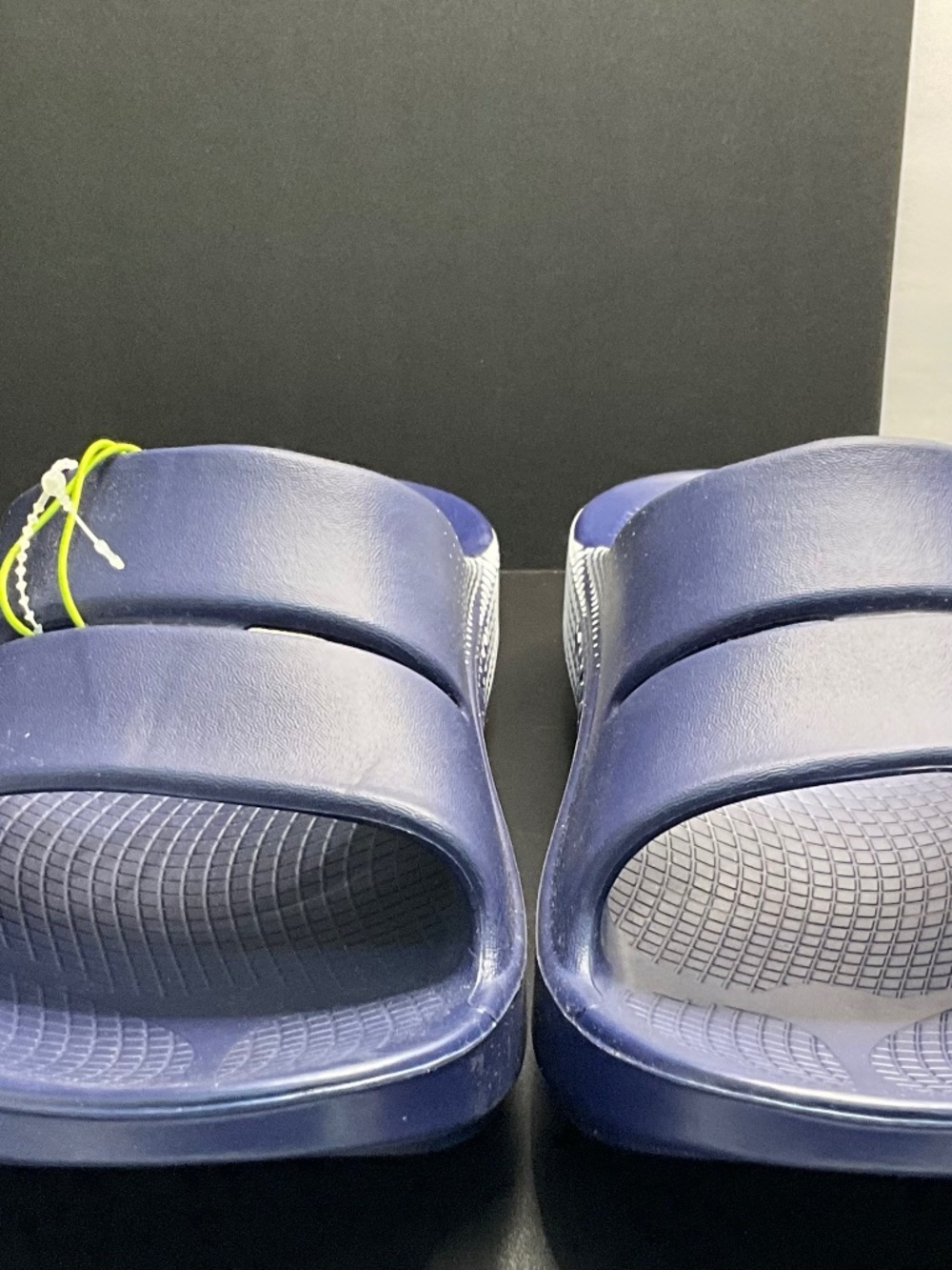 OOFOS Ooahhh Sport Unisex Slides-Matrix Navy. US Men’s 12. NWT/No Box - Picture 2 of 10